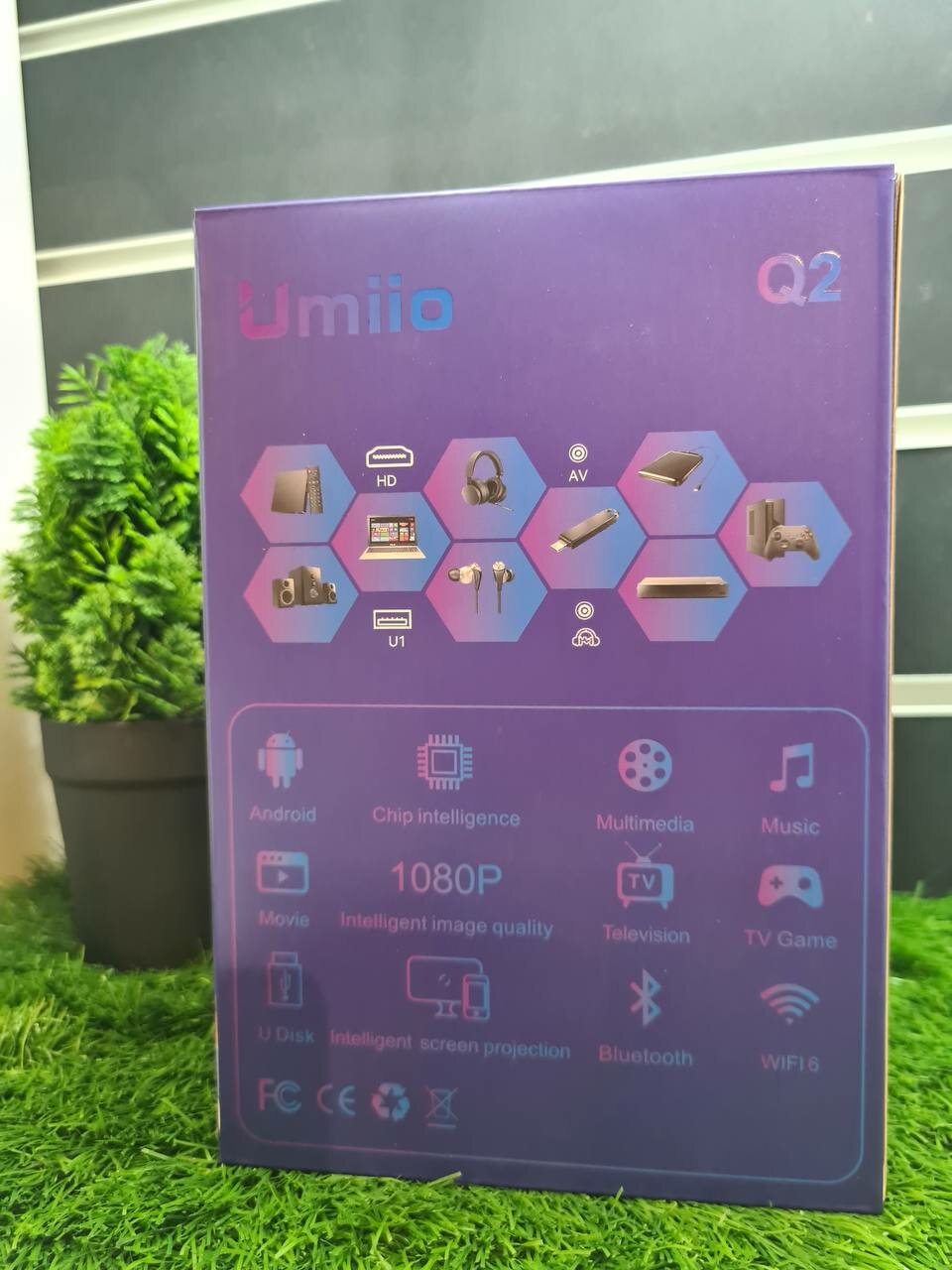 Проектор Umiio Q2 для фильмов c HDMI