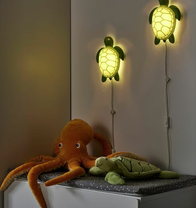IKEA BLAVINGAD Настенный светильник LED, черепаха/зеленый - фотография № 3