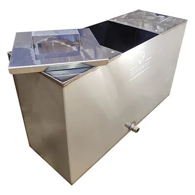 Бак для бани из нержавейки 105 л. 2 мм/AISI 430 (70х30х50 см) с центральной крышкой - фотография № 1