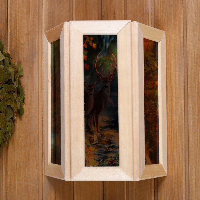 Абажур деревянный "Олени" со вставками из стекла с УФ печатью, 33х29х16см - фотография № 2