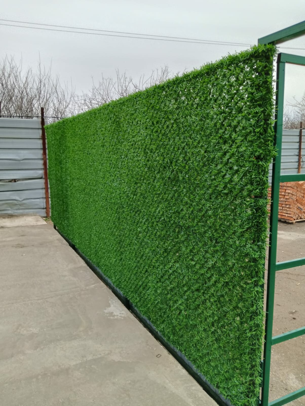 Травяной забор Jidar Fence 1,5 м х 5 м (рулон 7.5м.кв) - фотография № 5