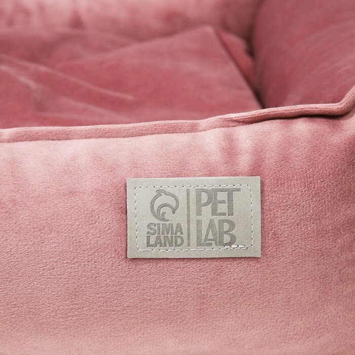 Лежанка для кошек и собак велюровая Pet Lab, 45 х 40 х 15 см, розовая - фотография № 3