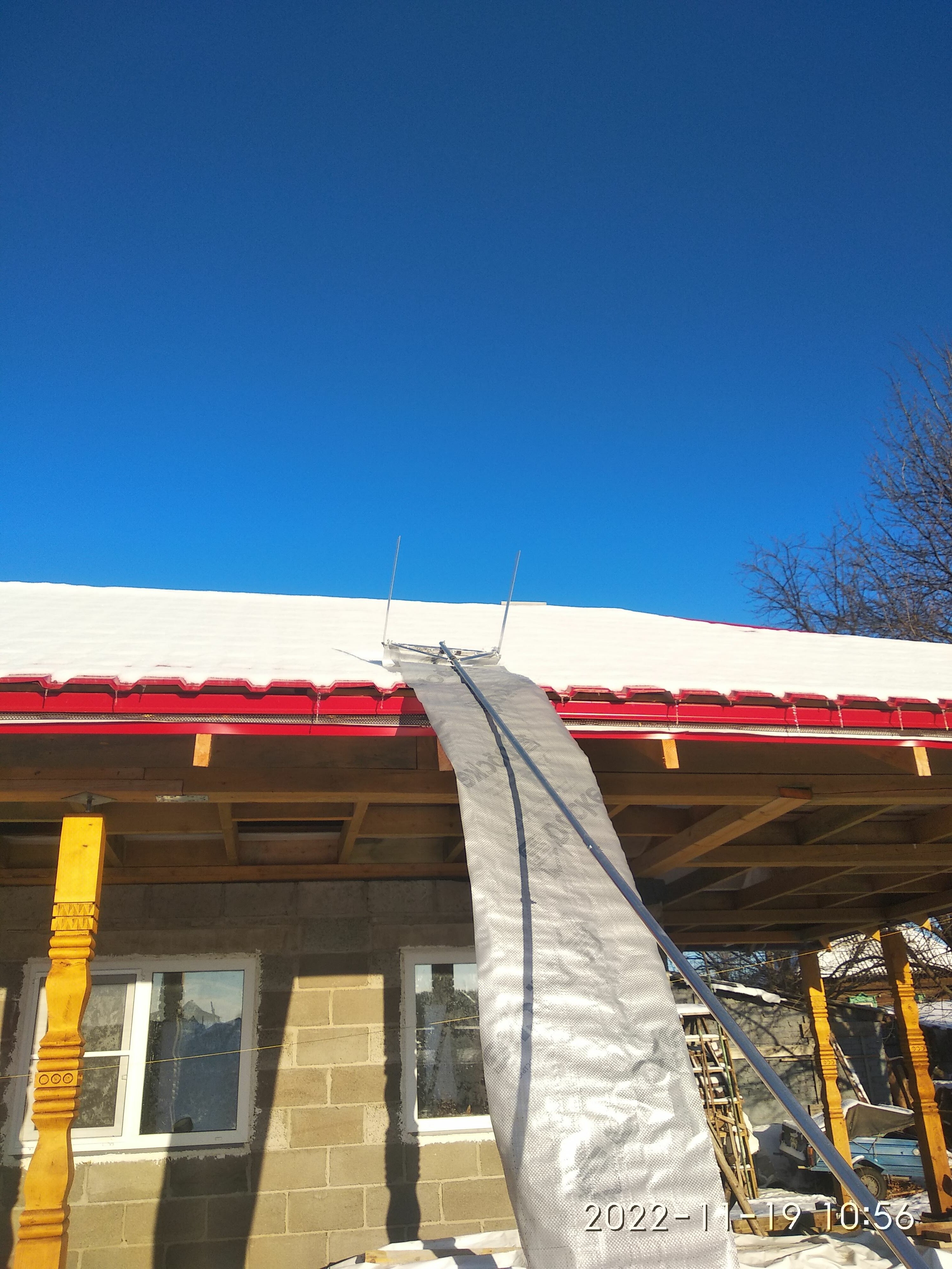 Приспособление-скребок для уборки снега с крыши с колесиками, 10 метров - фотография № 5