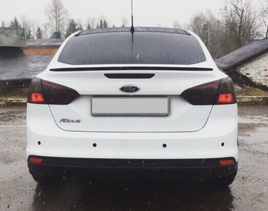 Спойлер Ford Focus 3