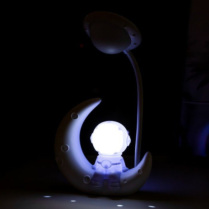 Настольная лампа "Астронавт на луне" LED 3Вт USB АКБ белый 13х5х26 см - фотография № 5