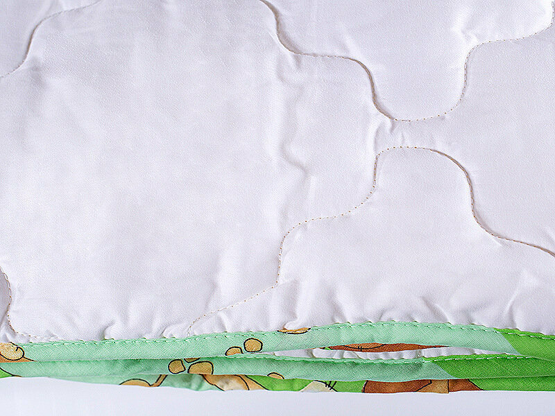 Одеяло стеганное легкое "Нежный ангелочек" 100 х 150 - фотография № 2