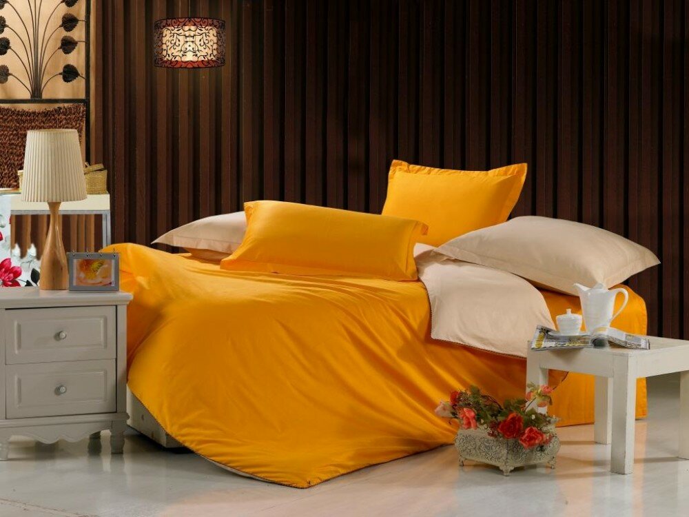 2 спальное сатиновое постельное белье однотонное оранжевое