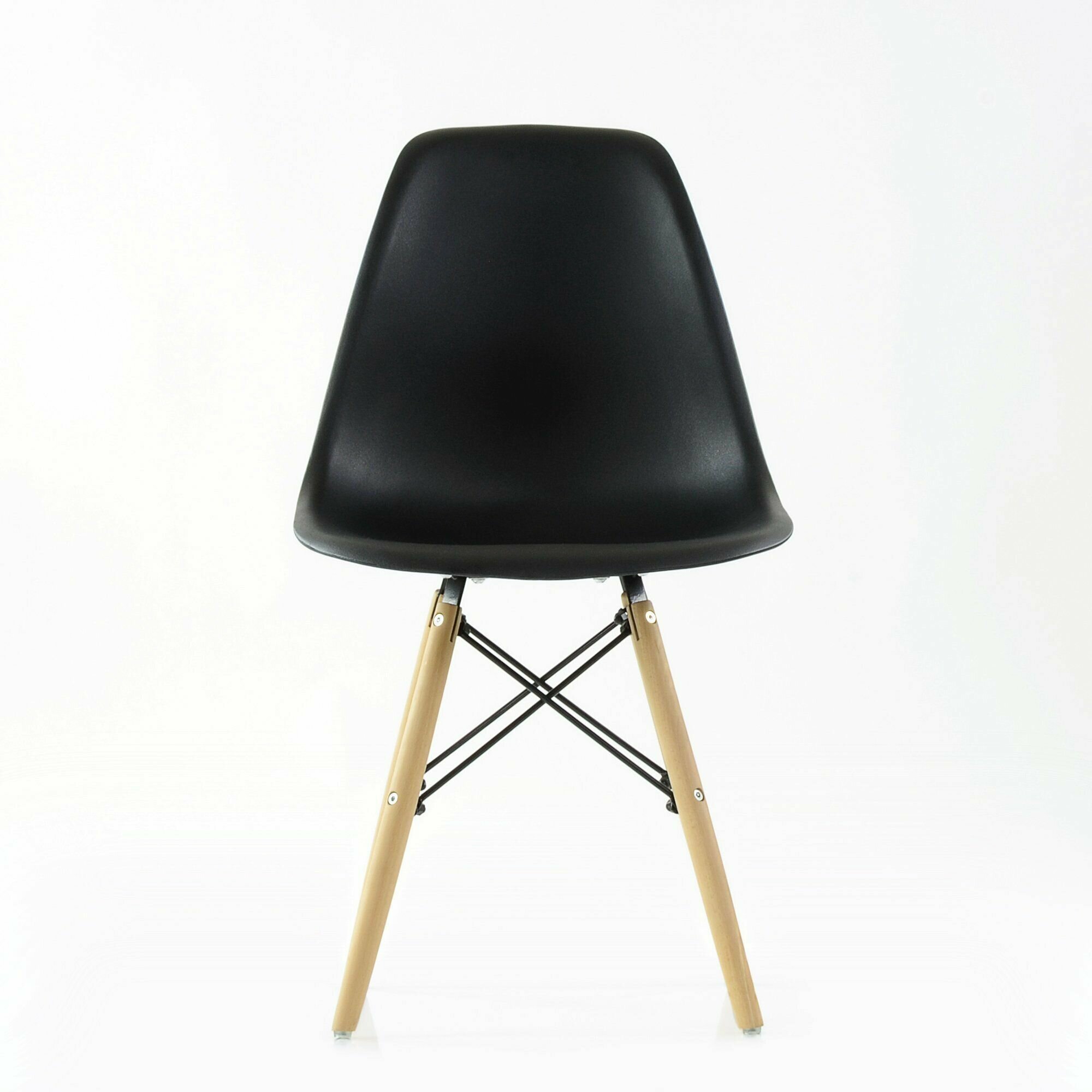 Стул Eames style Superior черный