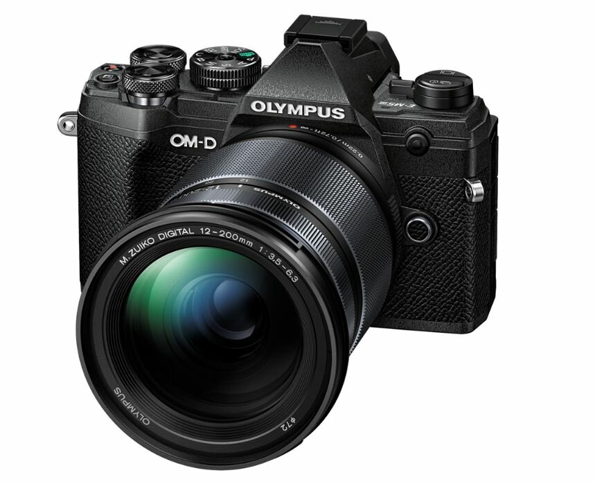 Olympus E-M5 Mark III 12-200 kit Black-Black