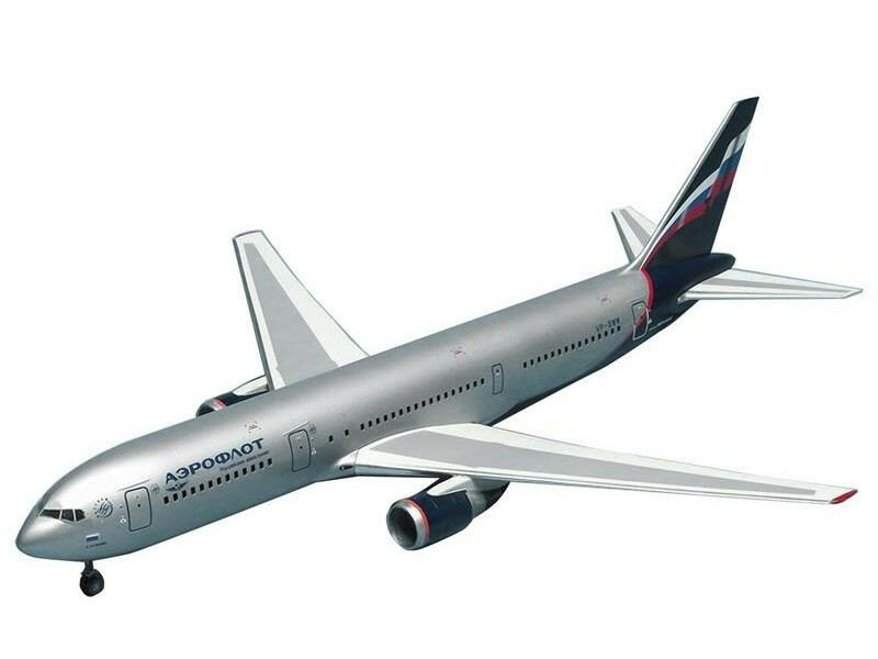 Сборная модель ZVEZDA Пассажирский авиалайнер Боинг 767-300, 1/144