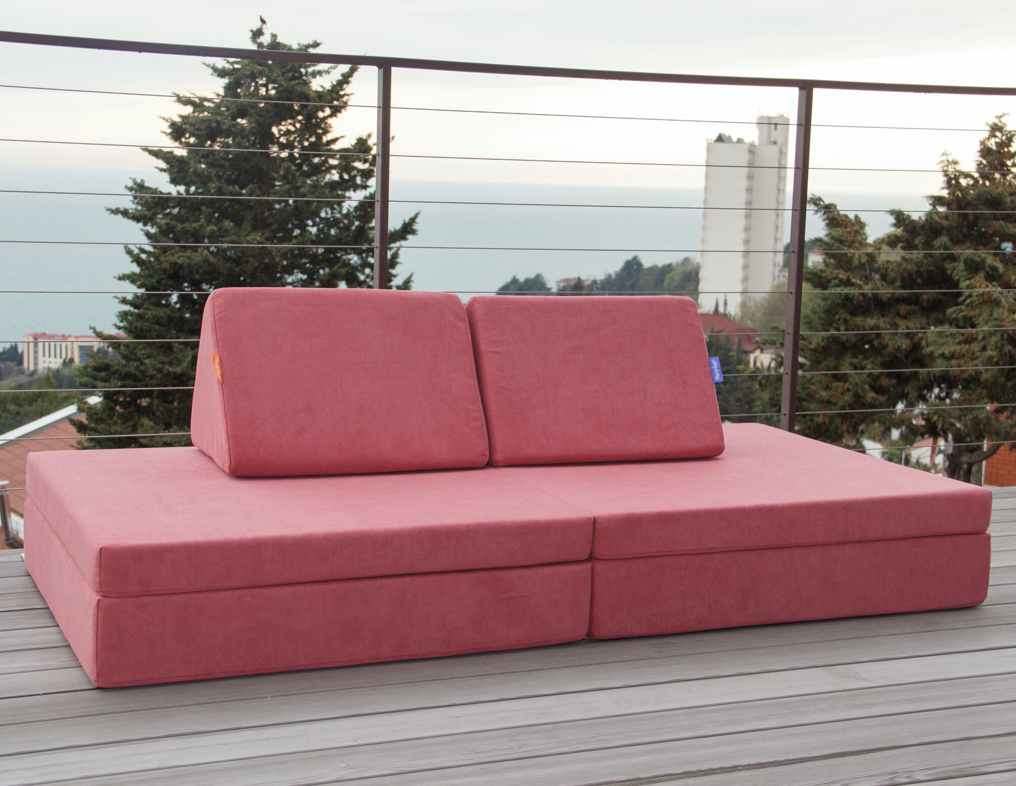 Детский диван-трансформер Playdivan Flamingo Pink, размер 172х86см, ткань велюр, бескаркасный игровой диванчик - фотография № 2