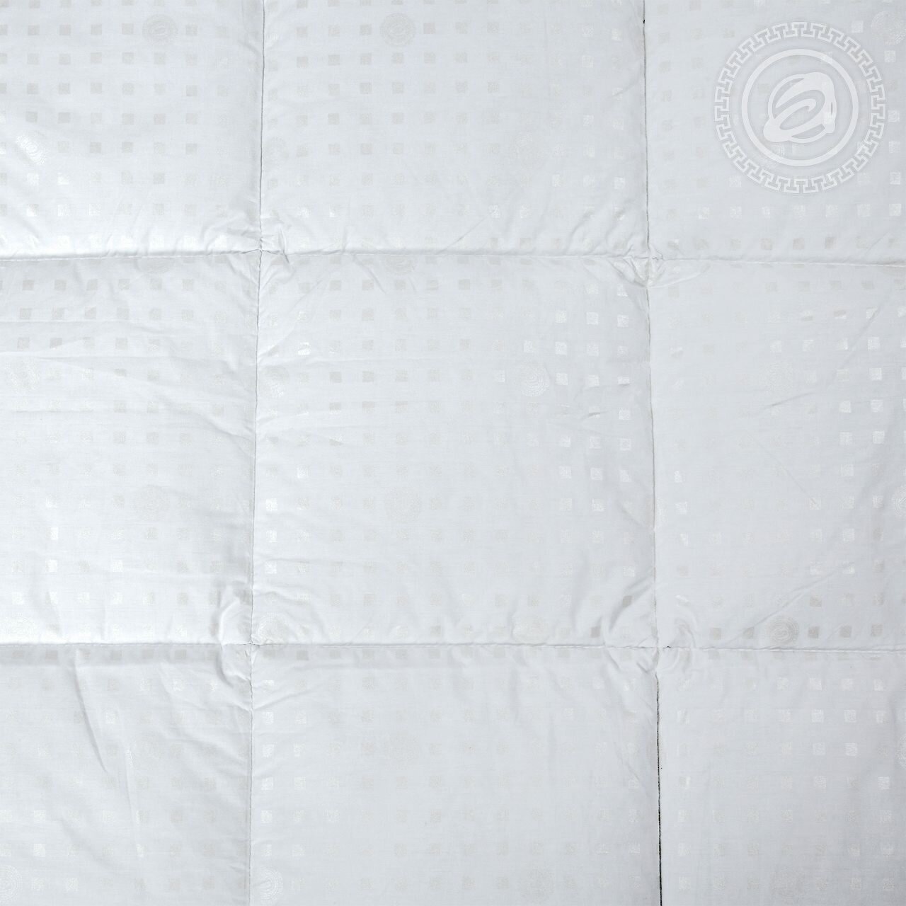 Одеяло «Лебяжий пух»/тик Premium (1,5 спальное 140*205см) - фотография № 3