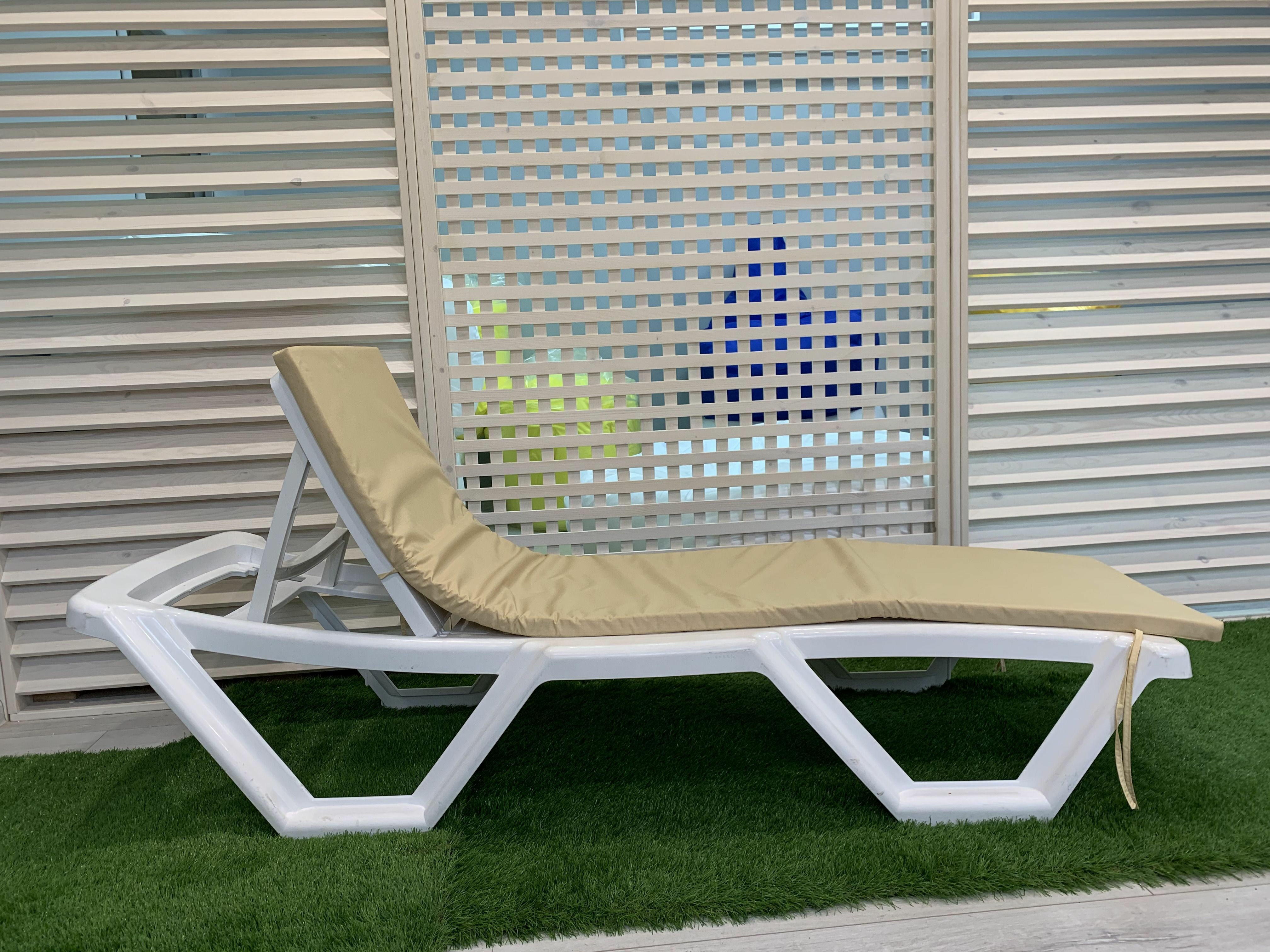 Матрас для шезлонга и лежака бежевый, коврик для пляжа, 180*50*3 см, чудо кресло, непромокаемый, Оксфорд, односекционный - фотография № 11