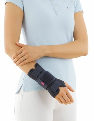 Ортез (шина) WRIST SUPPORT Левая 881 Medi, размер 2