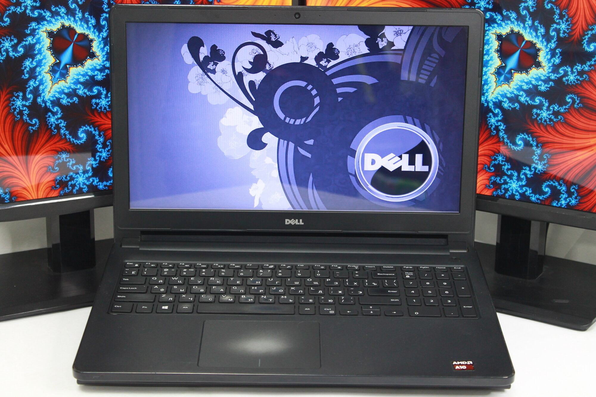 15.6" Ноутбук DELL Inspirion 5555, HD, Windows 10, A10-8700P 3.2x4, R6 M345DX 2 GB, 8 RAM, 120 SSD, 500 HDD.