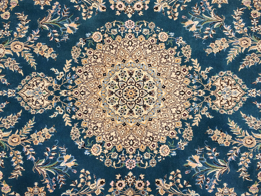Персидский ковер ручной работы в комнату, голубой с бежевым, 2.30x1.60, Наин - фотография № 5