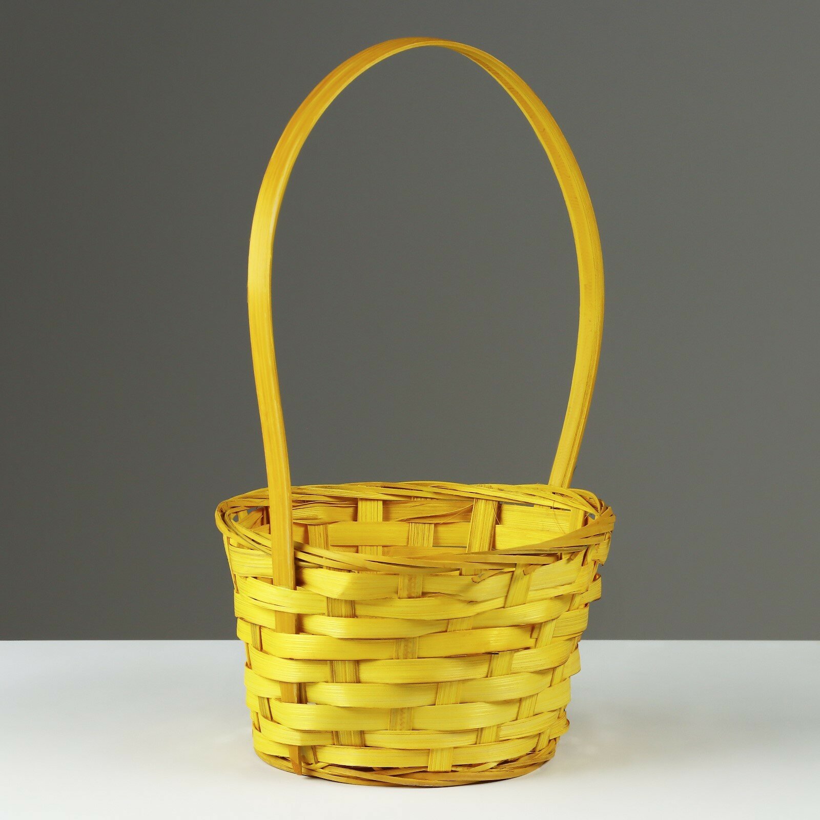 фото Корзина плетеная, D19 х 9,5 х 32 см, желтая, бамбук