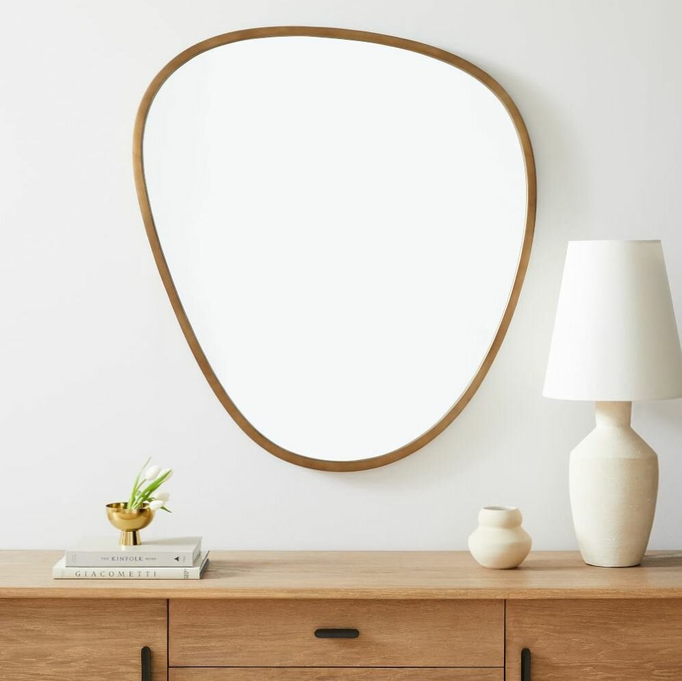 Асимметричное дизайнерское настенное зеркало 99х55 см - фотография № 1