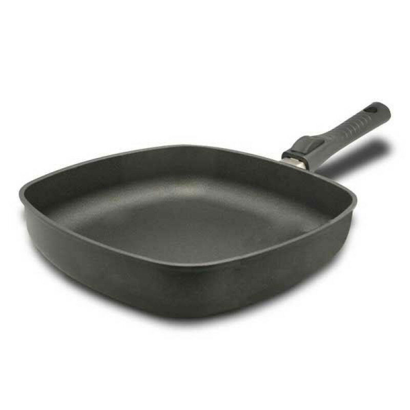 BAF Сковорода квадратная глубокая TITAN Newline 28x28 см (3009 14 28 0)