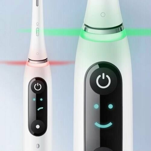 Электрическая зубная щетка Oral B iO Series 9 Special Edition White Alabaster, белый - фотография № 3