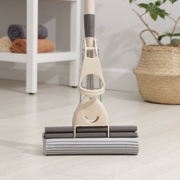 фото Швабра для мытья пола PVA с двойным роликовым отжимом Доляна, стальной телескоп черенок 28×6×106(130) см