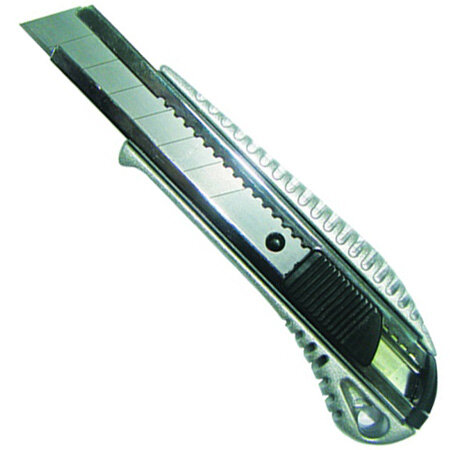 Бибер 50116 нож строительный усиленный 18мм / BIBER 50116 нож строительный металлический усиленный лезвие 18мм