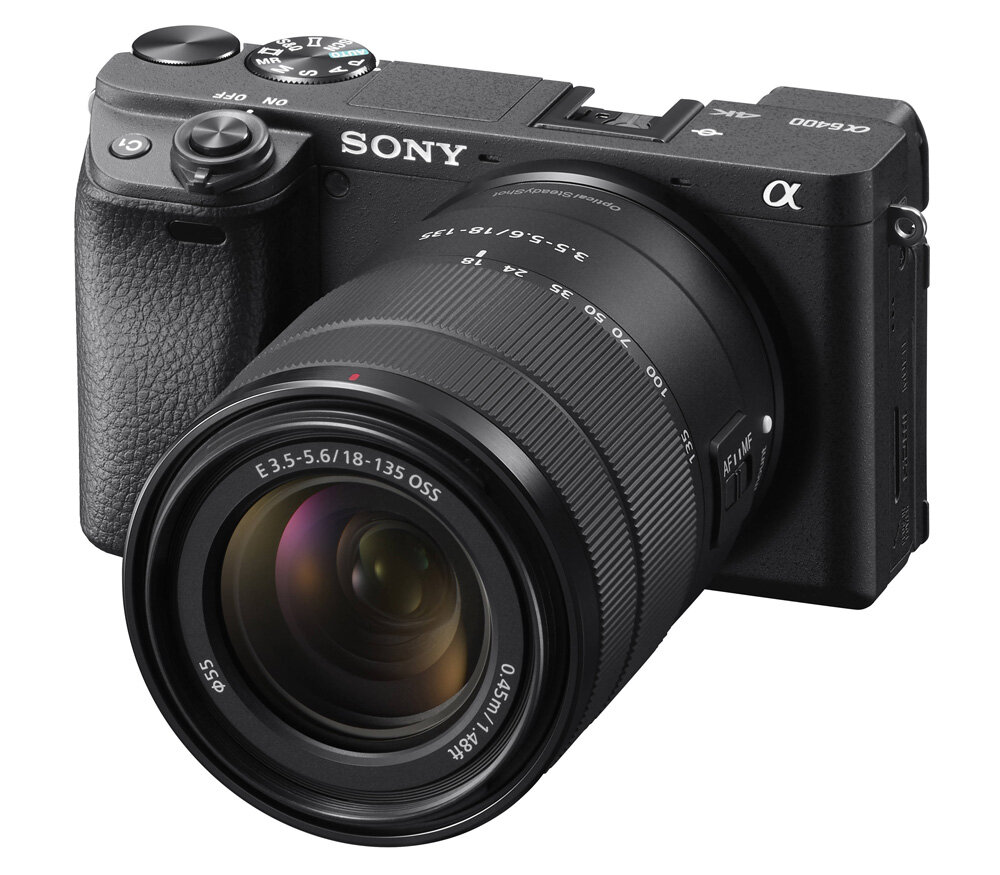 Беззеркальный фотоаппарат Sony a6400 Kit 18-135mm, черный.