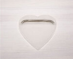 Подставка сердечко с пружинкой - изображение