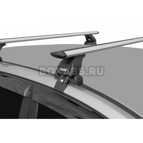 Lux Багажник на крышу для Skoda Octavia II (A5) лифтбэк (2004-2013) с гладкой крышей