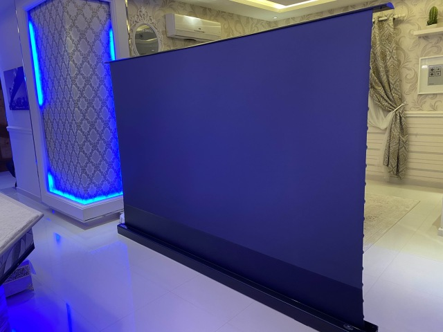 Интеллектуальный напольно-потолочный моторизованный проекционный экран XYScreen 120 дюймов ALR (Black)