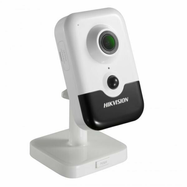 IP камера Hikvision DS-2CD2423G0-IW (28 мм)