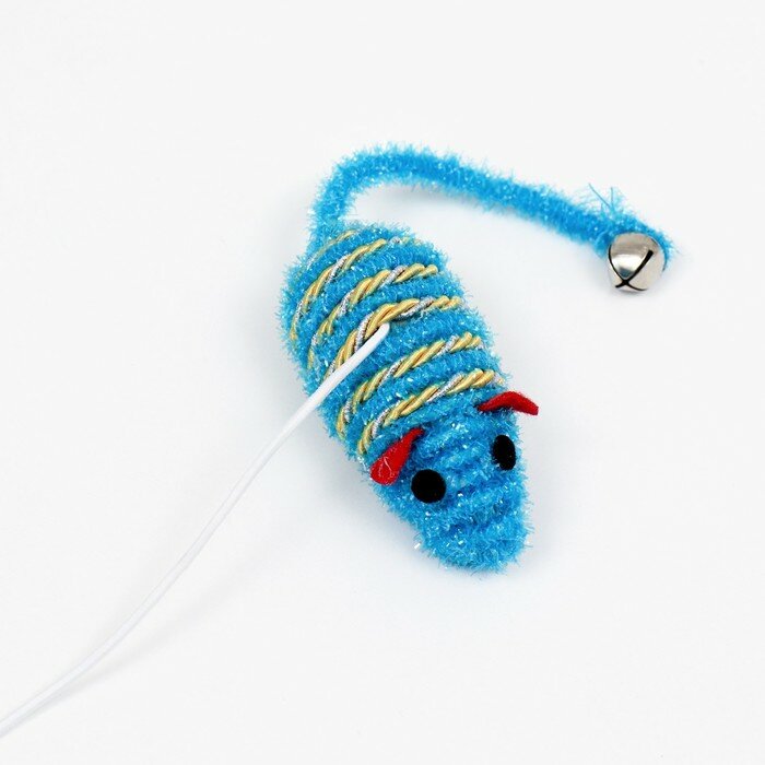 Дразнилка-удочка с блестящей мышью на деревянной ручке, синяя - фотография № 2