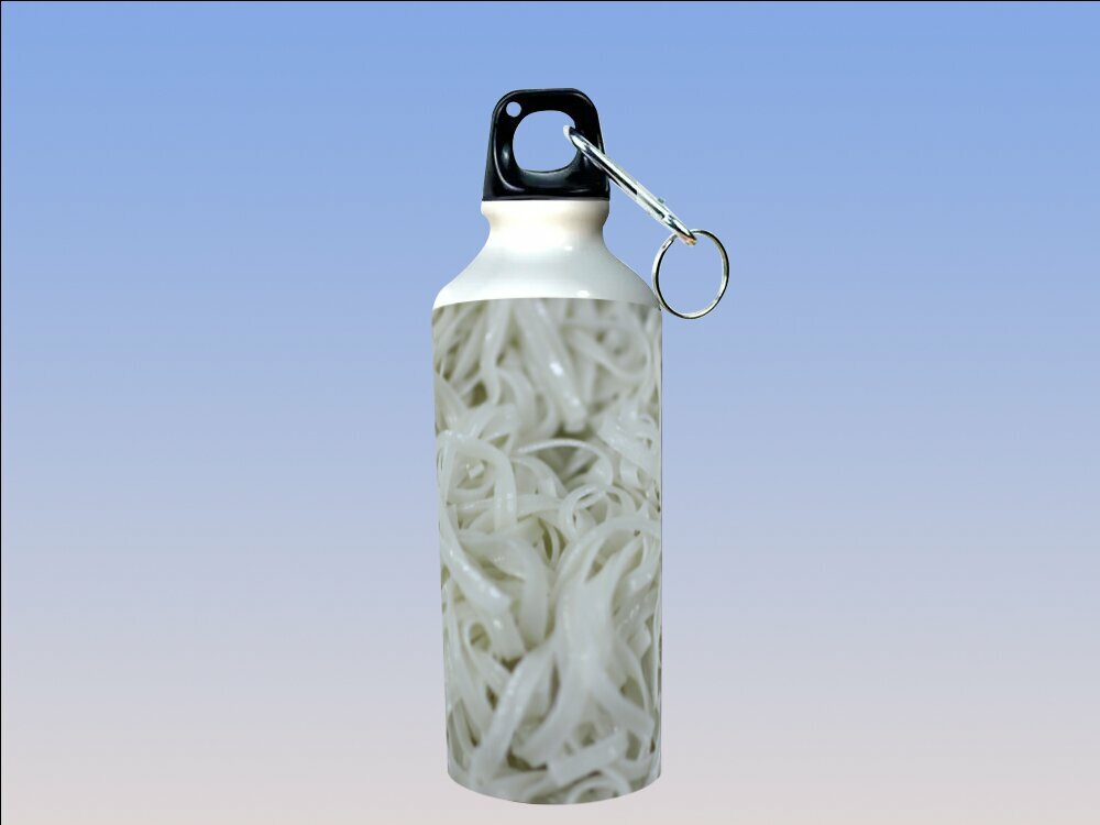 Бутылка фляга для воды "Плоская лапша, лапша, макаронные изделия" 750 мл. с карабином и принтом