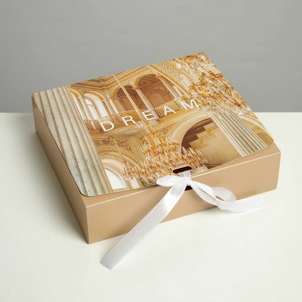 Коробка складная подарочная «Россия» 20 × 18 × 5 см