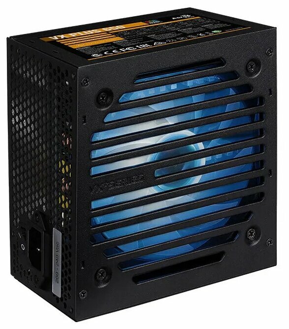 Блок питания ATX AeroCool 4713105962789 650W (20/24+4 SATA+3 PATA+6/2x8 pin, вентилятор d120мм) - фото №1