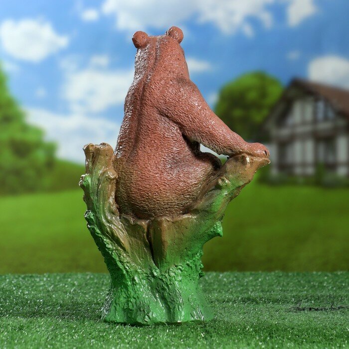 Садовая фигура "Мишка на пне натуральный" коричневый, 32х19х20см микс - фотография № 3