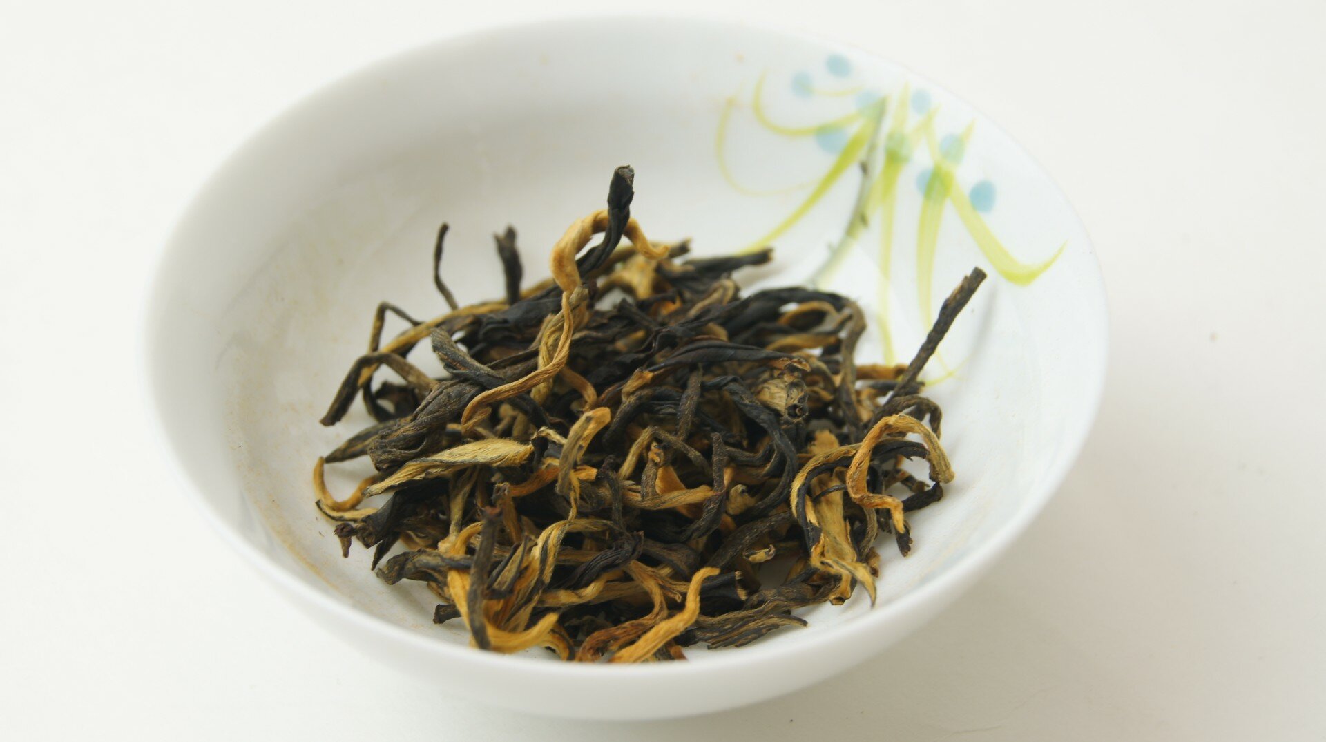 Чай черный "Золотой Пух" Цзинь Хао Дянь Хун, S 50 гр. Китай - фотография № 1