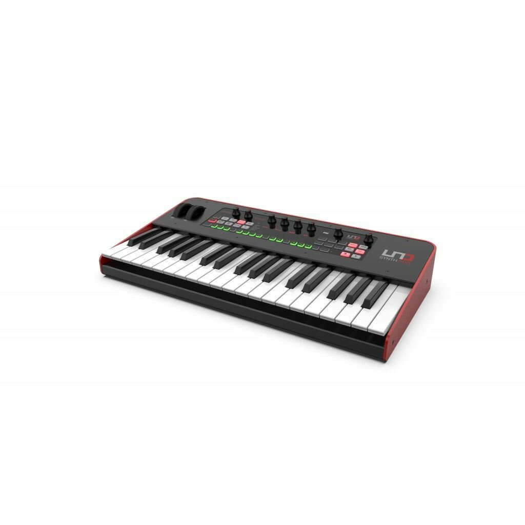 IK Multimedia UNO-SYNTHPRO Клавишные синтезаторы с автоаккомпанементом