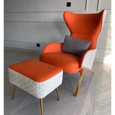 Кресло с высокой спинкой на металлическом каркасе для современной гостиной (белый + темно оранжевый, красное золото ножки) - фотография № 1