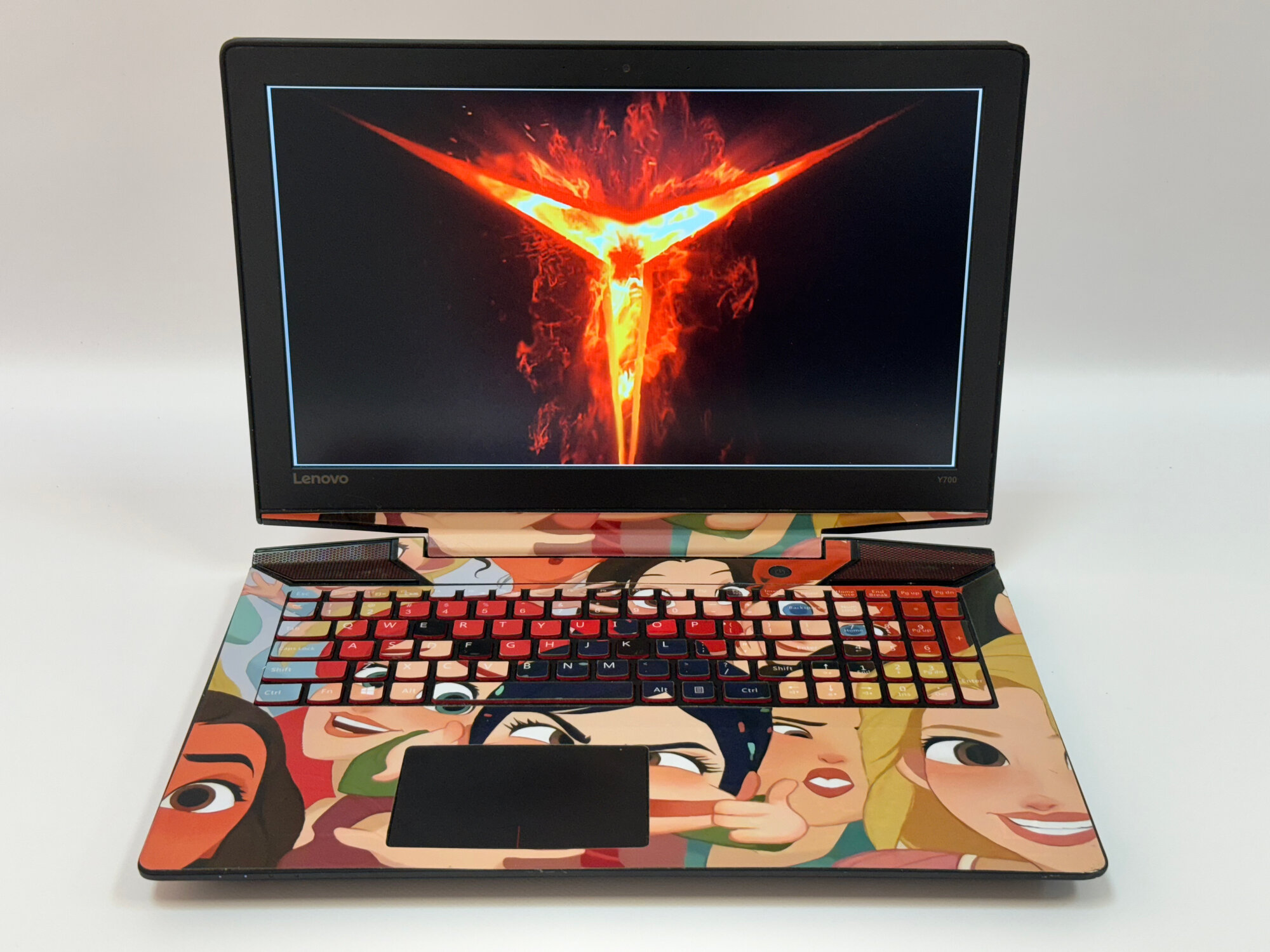 Игровой ноутбук Lenovo, Core i5 6300HQ, 8GB, 256 GB SSD, Nvidia GTX 960M 4GB, 15,6 IPS. Win 10