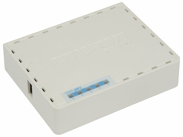 Беспроводной маршрутизатор MikroTik Беспроводной маршрутизатор MikroTik hAP RB951Ui-2nD WiFi + 4 порта LAN 100Мбит/сек. + 1 порт LAN/WAN 100Мбит/сек. + 1 порт USB2.0 (ret)