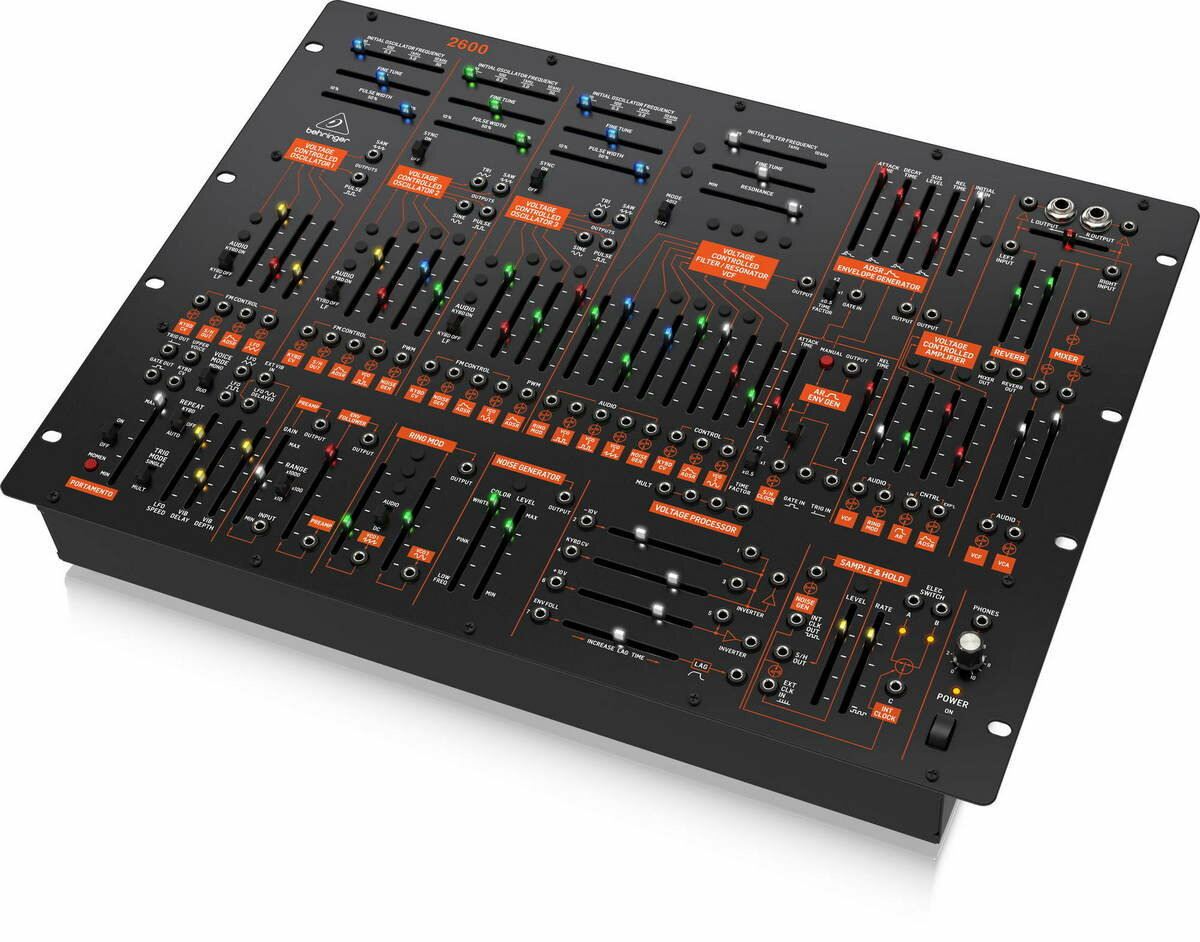 Синтезаторы Behringer 2600