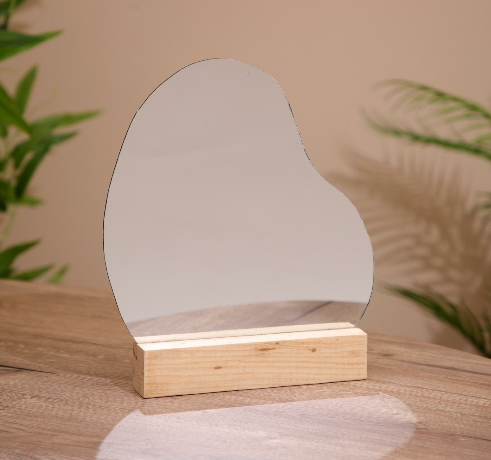 фото Декор "Зеркало" на подставке 24х4,5х27 см