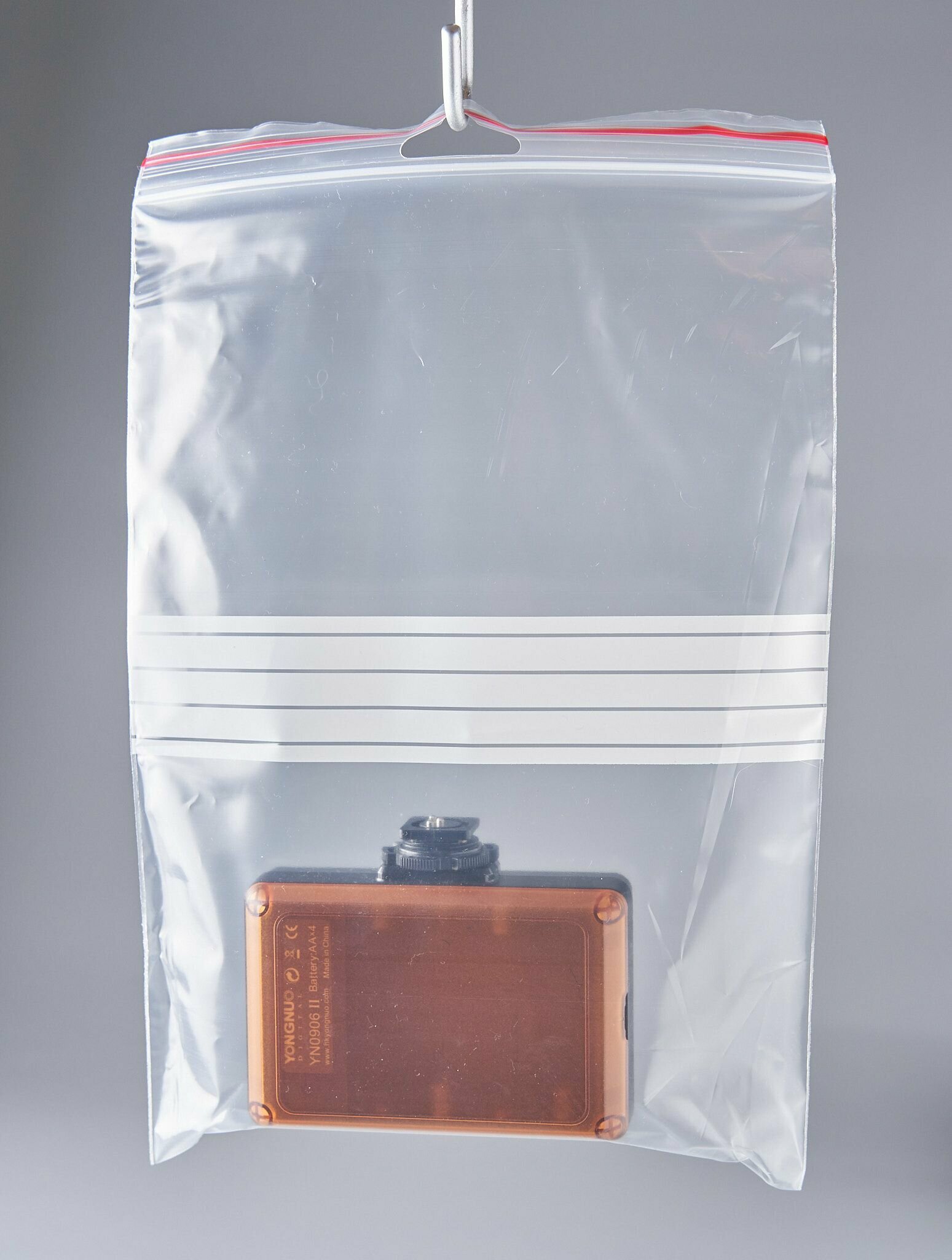 Пакет с замком Zip-Lock (Зип лок), 18х25 см, сверхпрочный 60 мкм, с полосой для надписей, с европодвесом, 100 шт. - фотография № 5