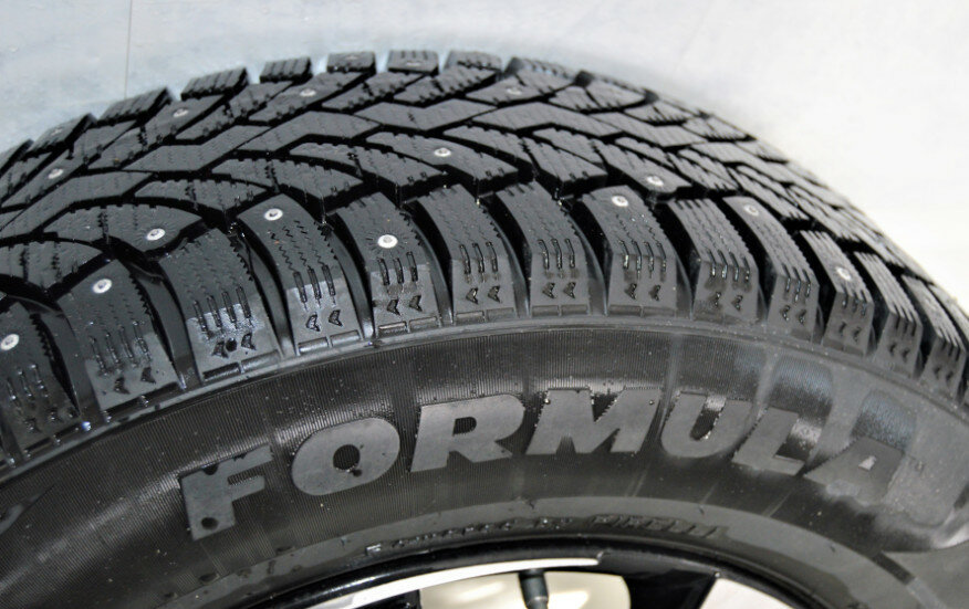 Зимние шины Pirelli Formula Ice н/ш 175/65 R14 82T