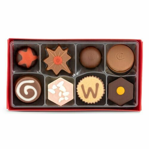 Новогодняя коробка конфет Hotel Chocolat (8 шт.) - фотография № 3