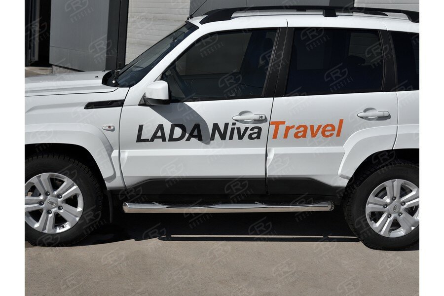 LADA NIVA TRAVEL 2021- Пороги труба d76 с накладкой (вариант 1) LNTT-0035611 LNTT-0035611