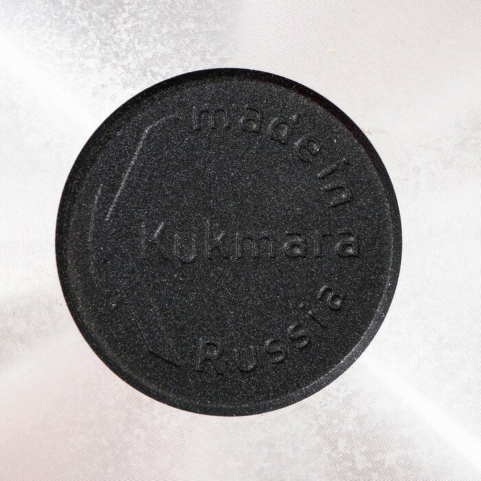 KUKMARA Сковорода «Традиция», d=22 см, пластиковая ручка, стеклянная крышка, утолщённое дно, антипригарное покрытие, цвет чёрный - фотография № 7
