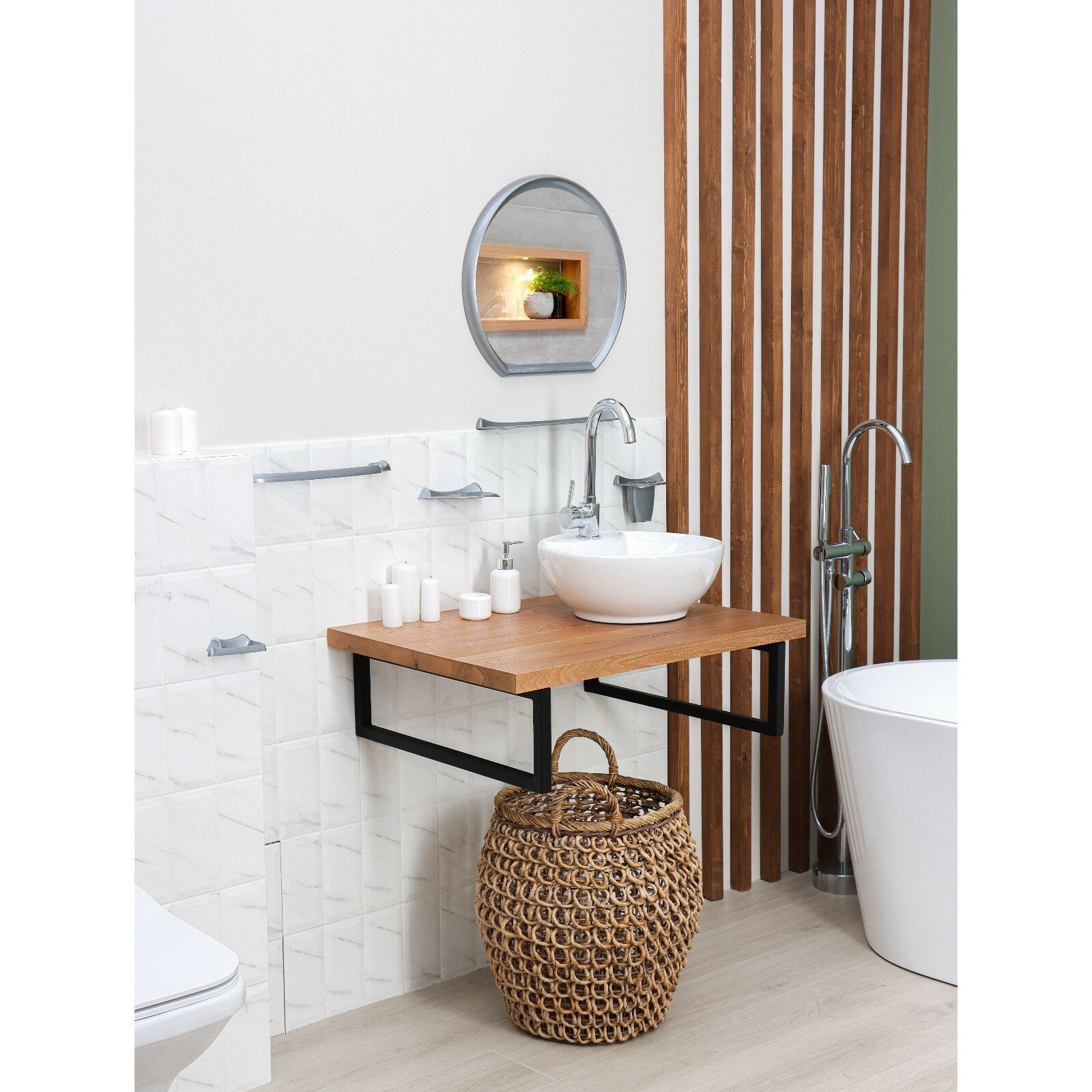 фото Набор для ванной комнаты Verona, цвет металлик