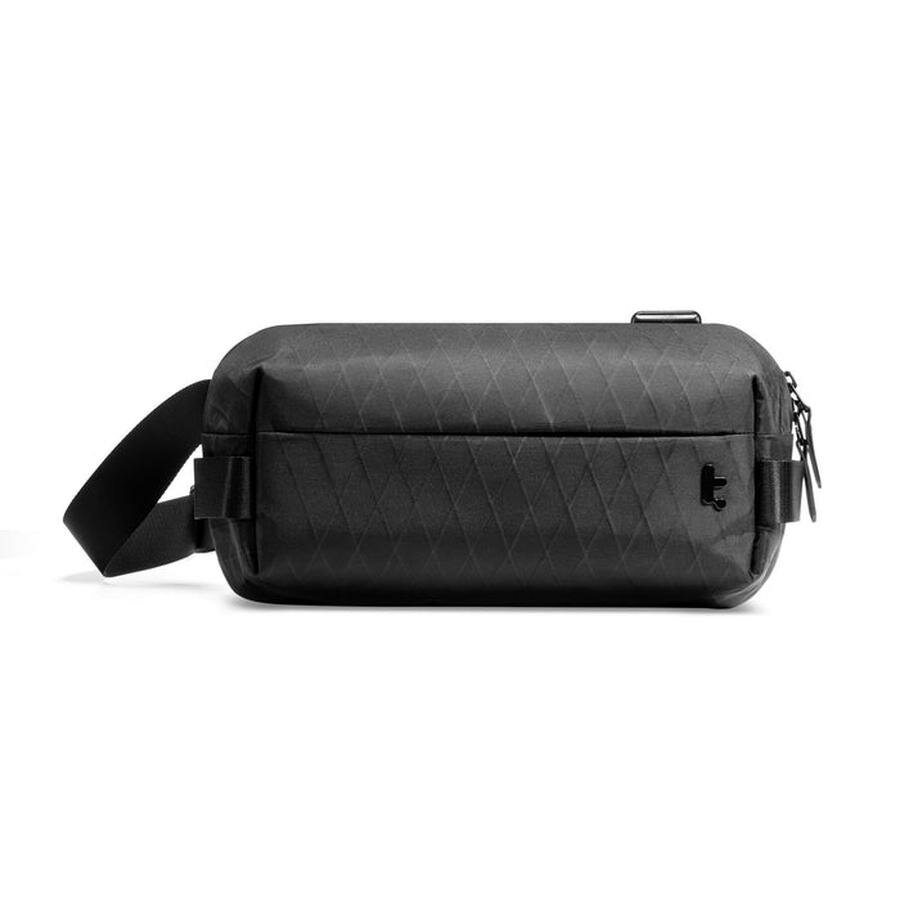 фото Сумка Tomtoc Travel Explorer-T21 X-pac Sling Bag S для планшетов 8.3" черная